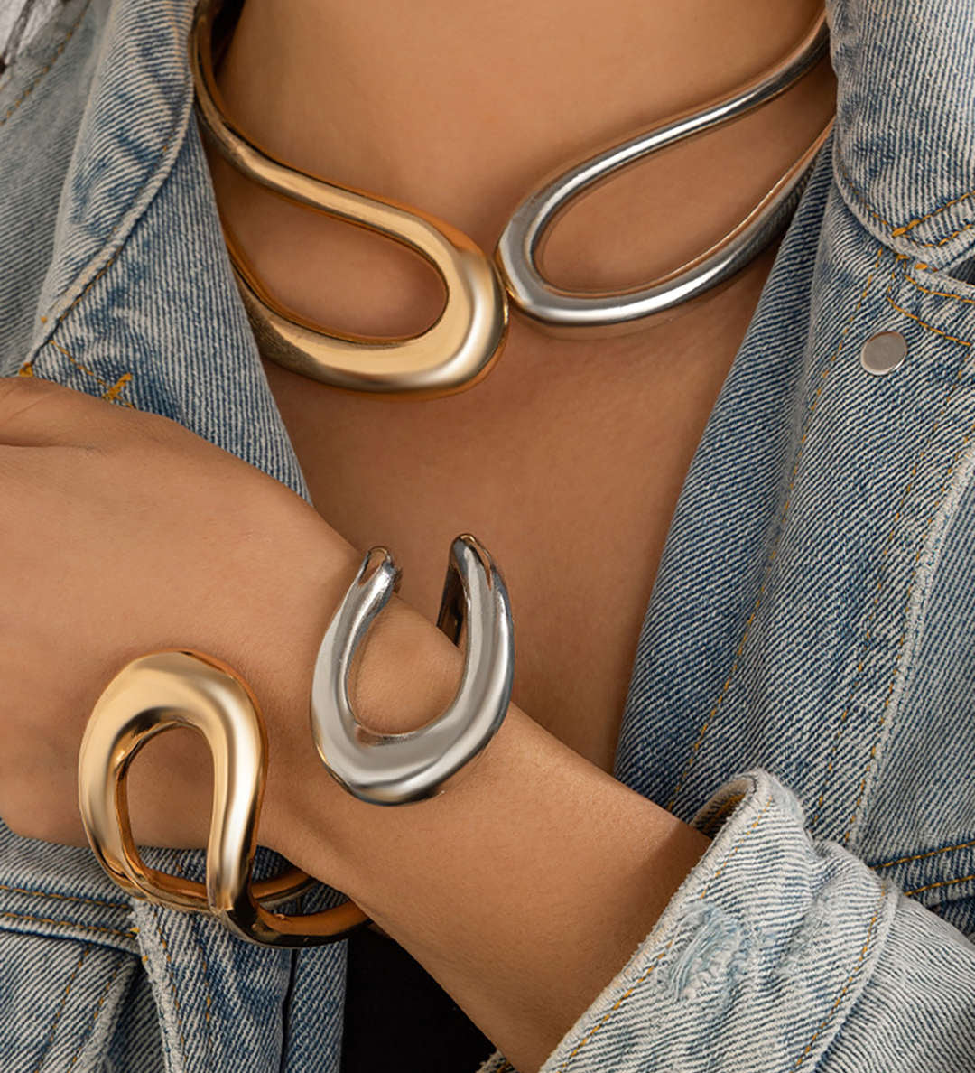 Bracelet Asymétrique Découpé