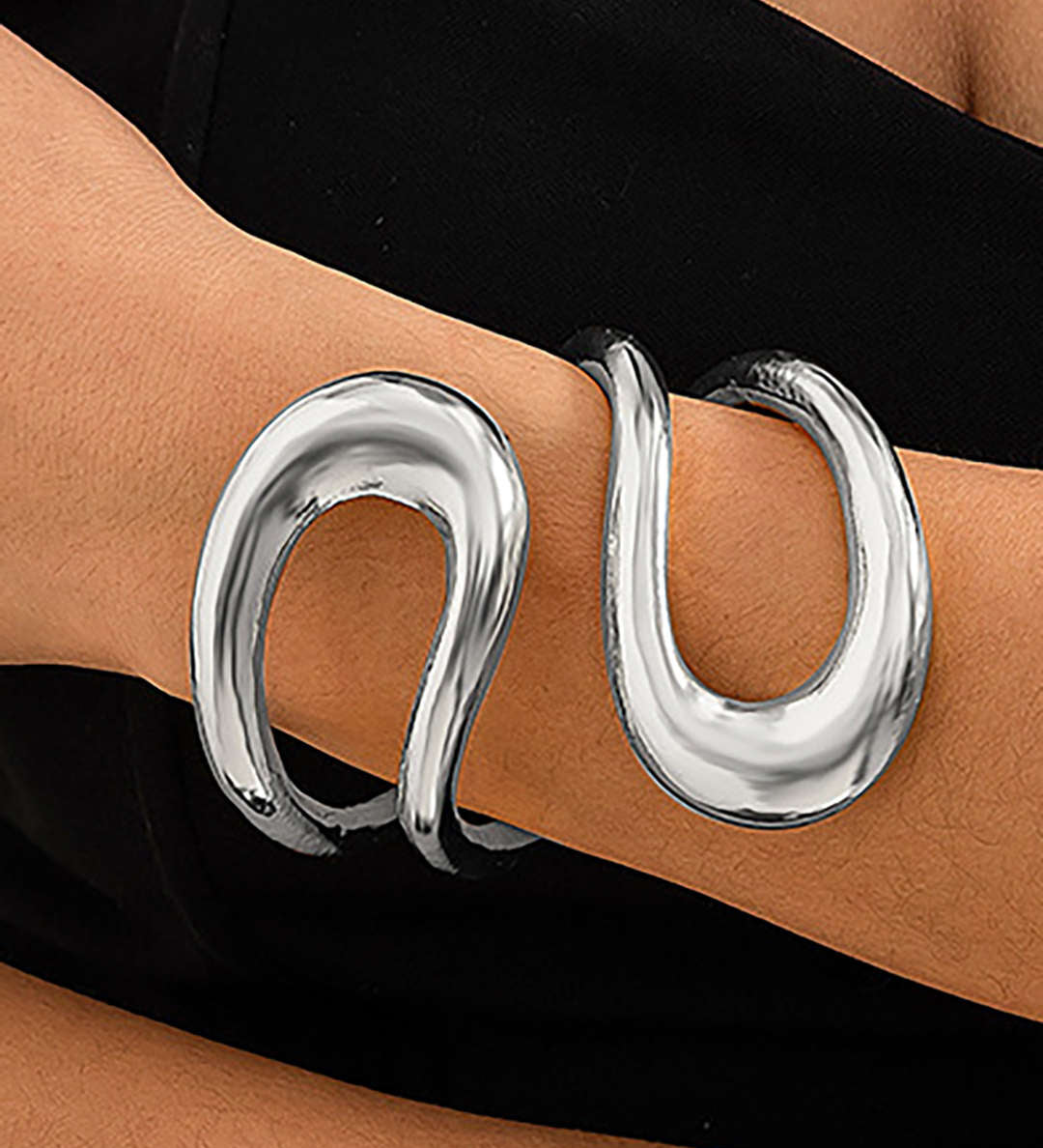 Bracelet Asymétrique Découpé