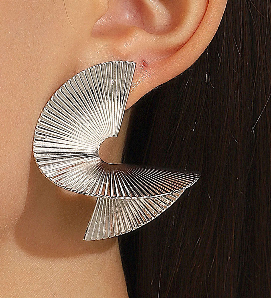 Boucles d'oreilles en métal plissé